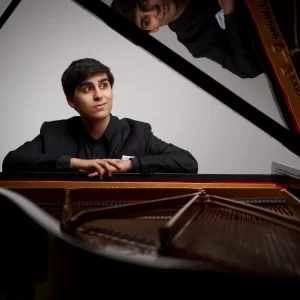 Evren Ozel concert